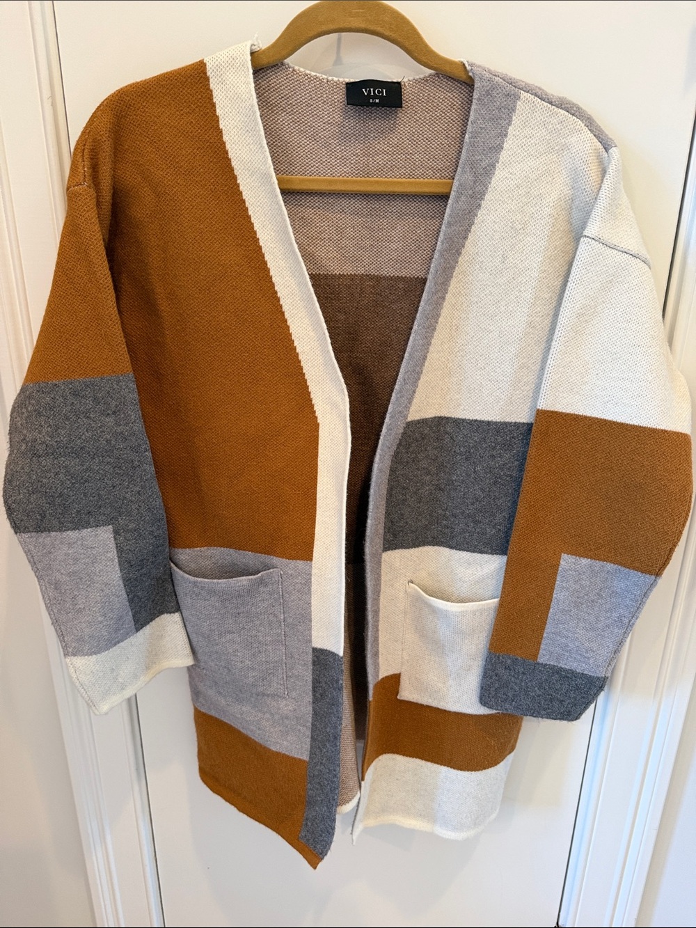 VICI Colorblock Open Cardigan in Rust, Gray & Cream